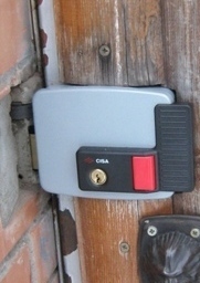 Ремонт электромеханических замков ЧИЗА Ремонт электромеханических замков ЧИЗА