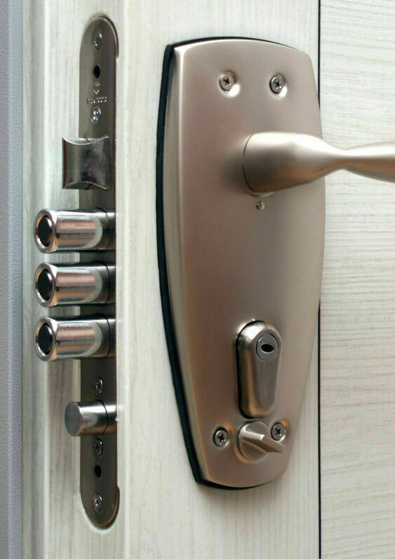 Замена цилиндра в двери Пандор Замена цилиндра в двери Пандор