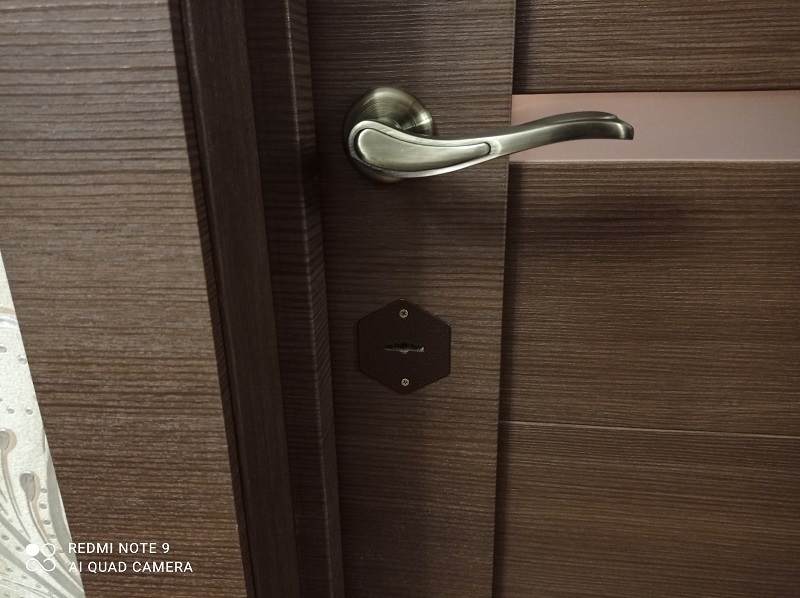 <span style="font-weight: bold;">Установка замков в деревянные двери</span>